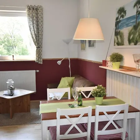 Og Im Roten Haus Am Ostsee Radweg Ovs 103